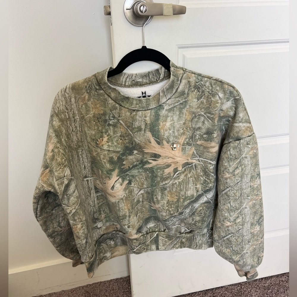 Kacey Musgraves Camo Deeper Well Tour Sweatshirt - SMALL